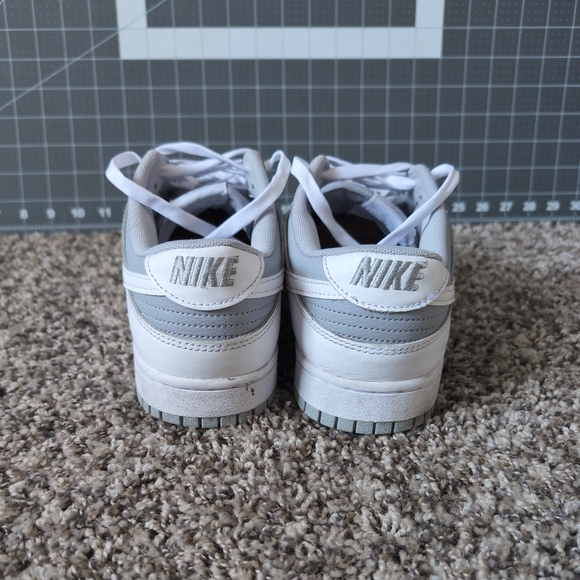 Grey Dunks - Picture 5 of 6